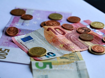 Πάτρα: Χρέος χιλιάδων ευρώ σε συνταξιούχ...