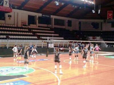 Βόλεϊ: Δυσκολεύει η παραμονή για τα κορί...