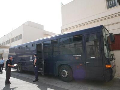 Ένταση στον Κορυδαλλό για τους κρατούμεν...