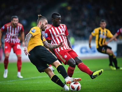 Την πρώτη τους φετινή νίκη σε ντέρμπι ψά...