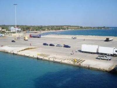 Η κρίση πάει...διακοπές: Μειωμένη η κίνη...