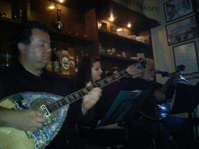 Αφιέρωμα στο παλιό λαϊκό και έντεχνο τρα...