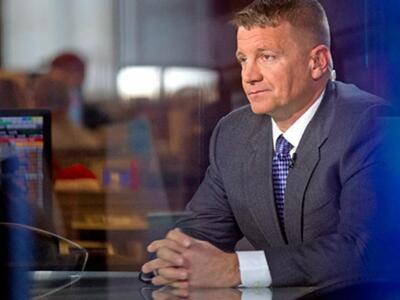 Ο αμφιλεγόμενος Erik Prince γίνεται ταιν...