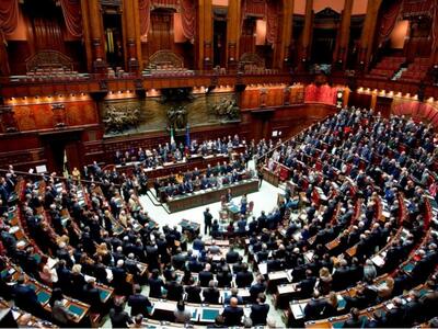 Τη Δευτέρα ανακοινώνεται η «λιτότητα» στην Ιταλία
