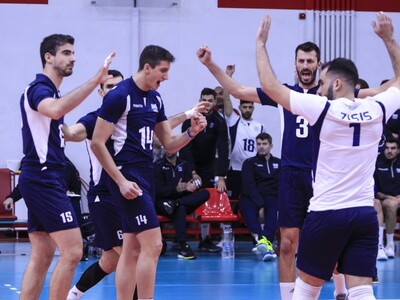 Άνετη νίκη και πρωτιά για την Εθνική των...