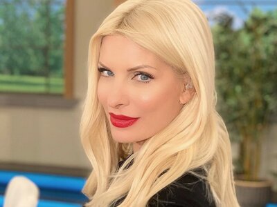 Και επίσημα στο MEGA η Ελένη Μενεγάκη, η...