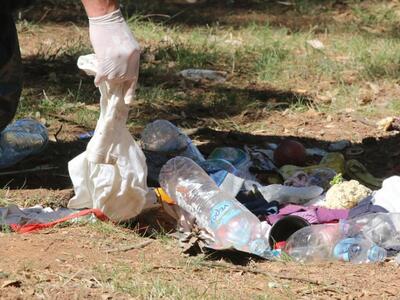 Πνίγονται στα σκουπίδια και τα αποτσίγαρα οι ακτές