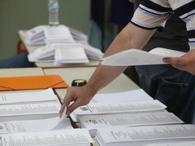 Προβάδισμα ΣΥΡΙΖΑ δίνουν οι τελευταίες δ...