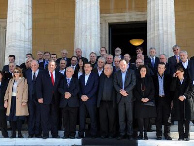 Εντυπωσιακά ποσοστά στήριξης της κυβέρνη...