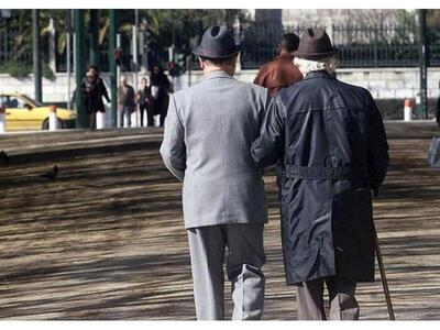 Συμμορία γιαγιάδων και παππούδων