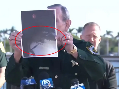 Ντόναλντ Τραμπ: Πράκτορες σκότωσαν ένοπλ...