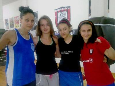 Οι αθλήτριες πυγμαχίας της ΠΓΕ στην Κρήτη