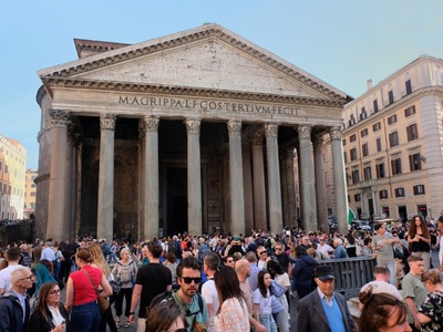 Τραγωδία στη Ρώμη: Ιάπωνας τουρίστας έχα...