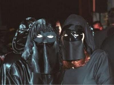 Στο ξενοδοχείο Αστήρ τα Μπουμπούλια