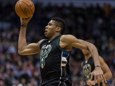 ΝΒΑ: Κοντά σε δεύτερο συνεχόμενο τριπλ-ν...