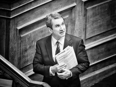 Εισαγγελία Εγκλημάτων Διαφθοράς: Ύποπτος...