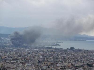 Πάτρα: Πυρκαγιά σε αποθήκη-γκαραζ στην ο...