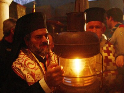 ΕΤΣΙ θα έρθει το Άγιο Φως- Έδωσε άδεια το Ισραήλ 