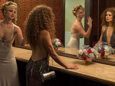 Μόδα, γκλάμουρ και γοητεία από τους οίκο...