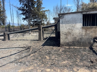 Φωτογραφία 5, η γεώτρηση της Καμενίτσας