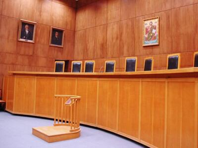 28χρονη περιέγραψε βιασμούς από τον προπ...