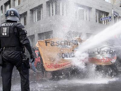 Γερμανία: Συγκρούσεις μεταξύ αστυνομικών...