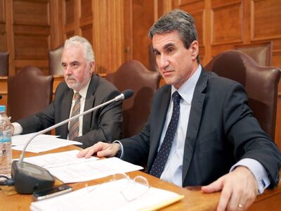 "Δεν αλλάζει το καθεστώς για όσους ...