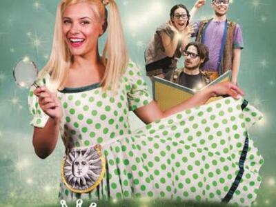 Η Λάουρα Νάργες ταξιδεύει στην "Χώρ...