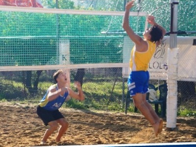 Δωρεάν μαθήματα Beach Volley για τις ανα...