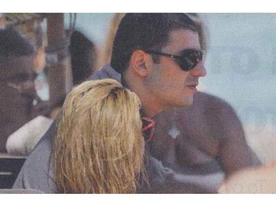 Κερνούσε ...σφηνάκια στο Μεγανήσι ο γιος...