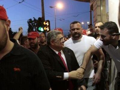 Απαγορεύτηκε το video με το "Εγέρθη...