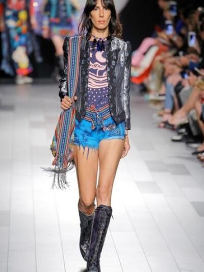 ANNA SUI