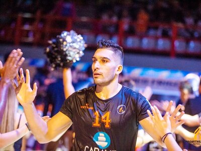 Λεωνίδας Κασελάκης: "Να είμαστε δυν...