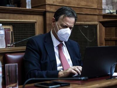 Σκυλακάκης: Τι απαντά για τη δήλωση ότι ...
