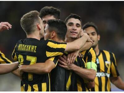 Σούπερ Λίγκα: Τριάρα στο ντέρμπι και βλέ...