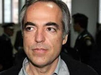 O Kουφοντίνας συγγραφέας: «Γεννήθηκα 17 ...