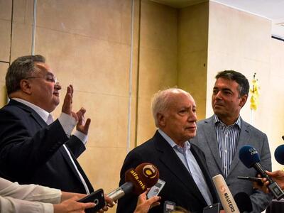 «Πάγωσαν» οι συνομιλίες Κοτζιά – Ντιμιτρ...