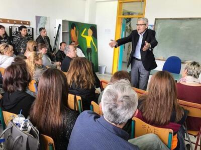 Η ομιλία του Άγγελου Τσιγκρή στο Σχολείο...