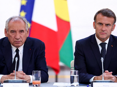 Η Γαλλία αντιμέτωπη με το χρέος και τον διχασμό