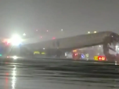 Νέα Υόρκη: Σύγκρουση αεροπλάνου με πυροσ...