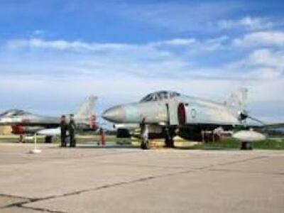 Επιχειρήσεις στη Λιβύη απο Άραξο και Ανδ...