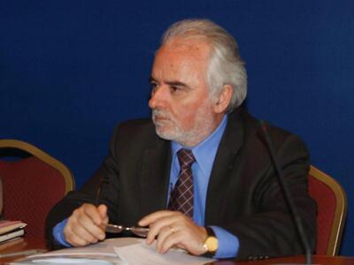 Κουτρουμάνης: "Δεν θα μειωθούν οι σ...