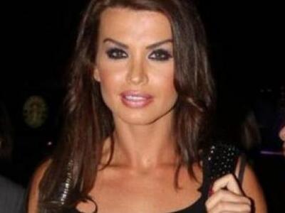 Νίνα Λοτσάρη: Με τα παιδιά και τον πρώην...