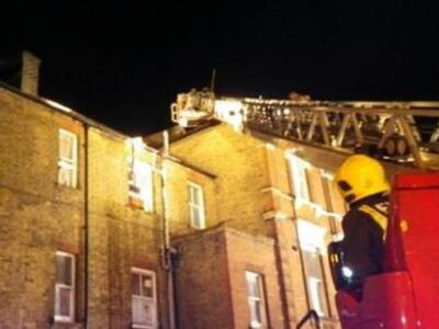 Πουλί έβαλε φωτιά σε κτίριο! 