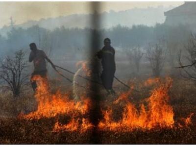 Σε ύφεση η μεγάλη πυρκαγιά στο Αντισκάρι 