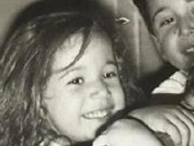 Ποια είναι η μικρή της φωτογραφίας; Σήμε...