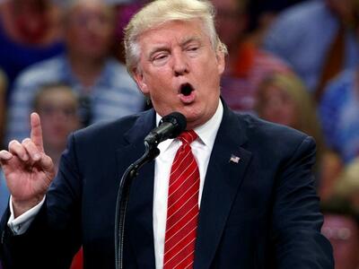 Δεν φαντάζεστε με ποια ταινία διασκέδασε...