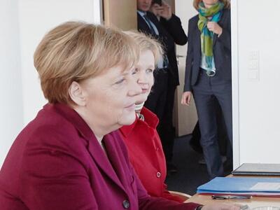  H Μέρκελ επιτέθηκε στους κυβερνητικούς ...