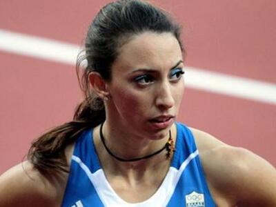 Παγκόσμιο Πρωτάθλημα Στίβου: Με τη βοήθε...