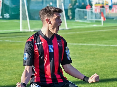 Εμφατικό πέρασμα της Παναχαϊκής από τη Λ...